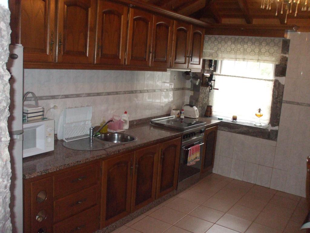 Adega Do Batista Villa Calheta  Kamer foto